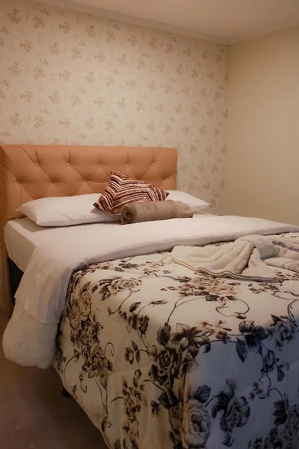 Guest house Pousada Villa Paty - Campos Do Jordao